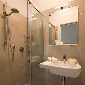 Deluxe Dreibettzimmer
